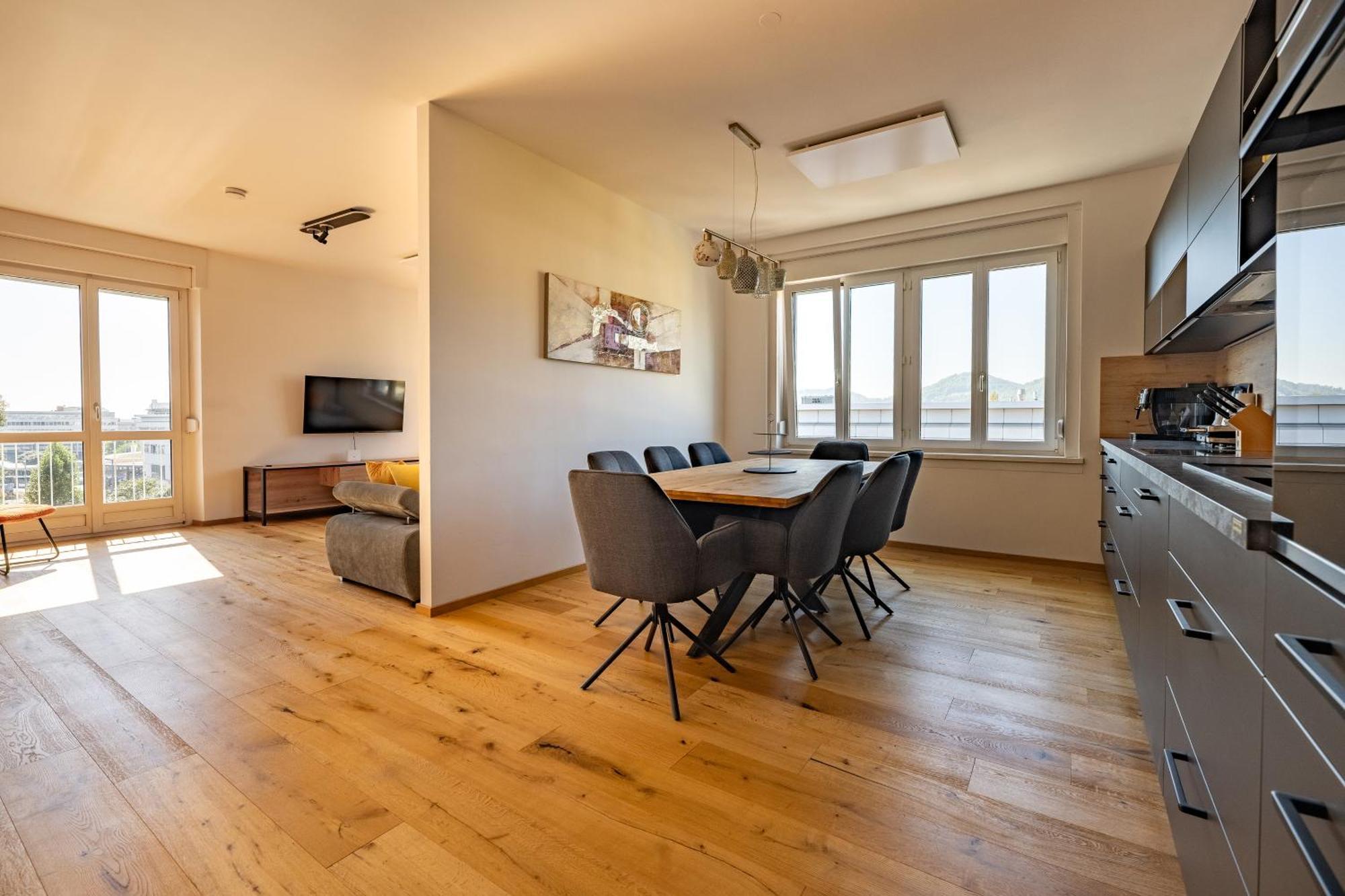 Tamliving Center Luxury 4 Rooms Smart Tv Kitchen Great View Graz Eksteriør billede